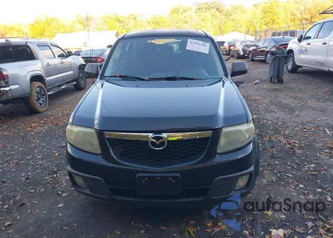2010 Mazda Tribute I Sport из США, поврежденный, VIN 4F2CY0C70AKM00127